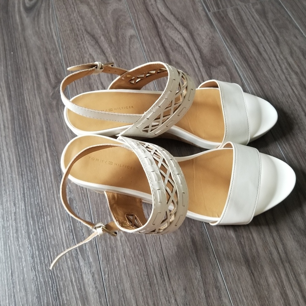 Womens shoes